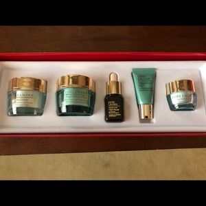 Estée Lauder Day and Night Creme set